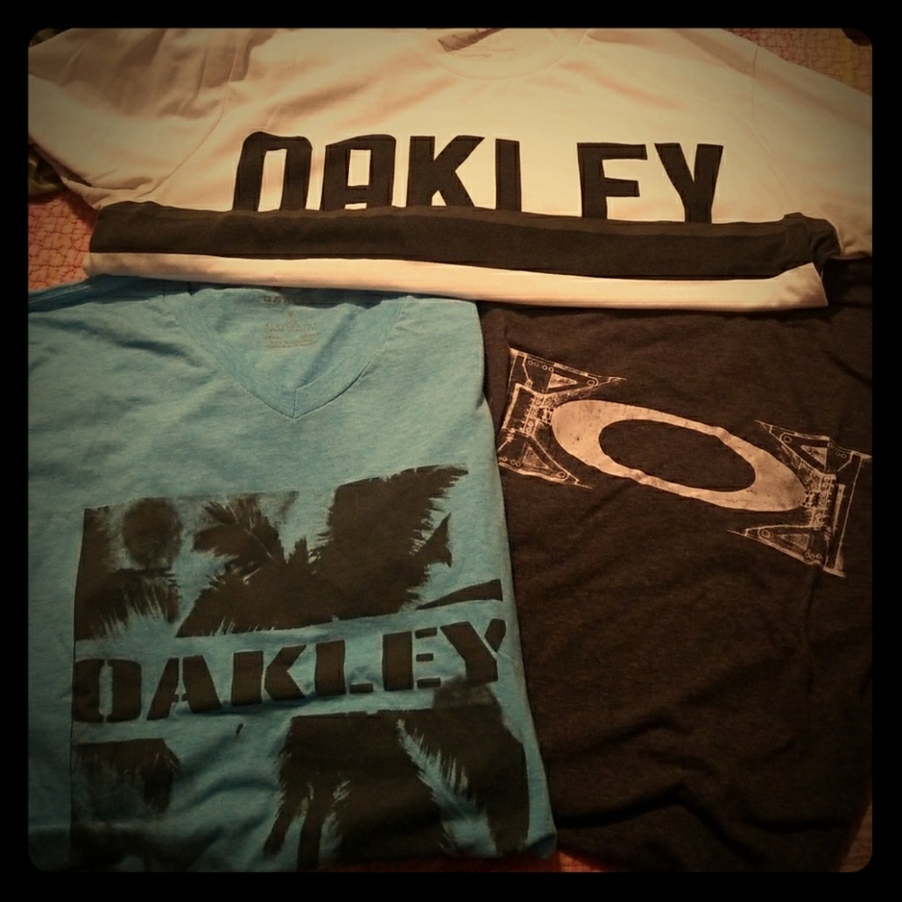 3 oakley shirts.....